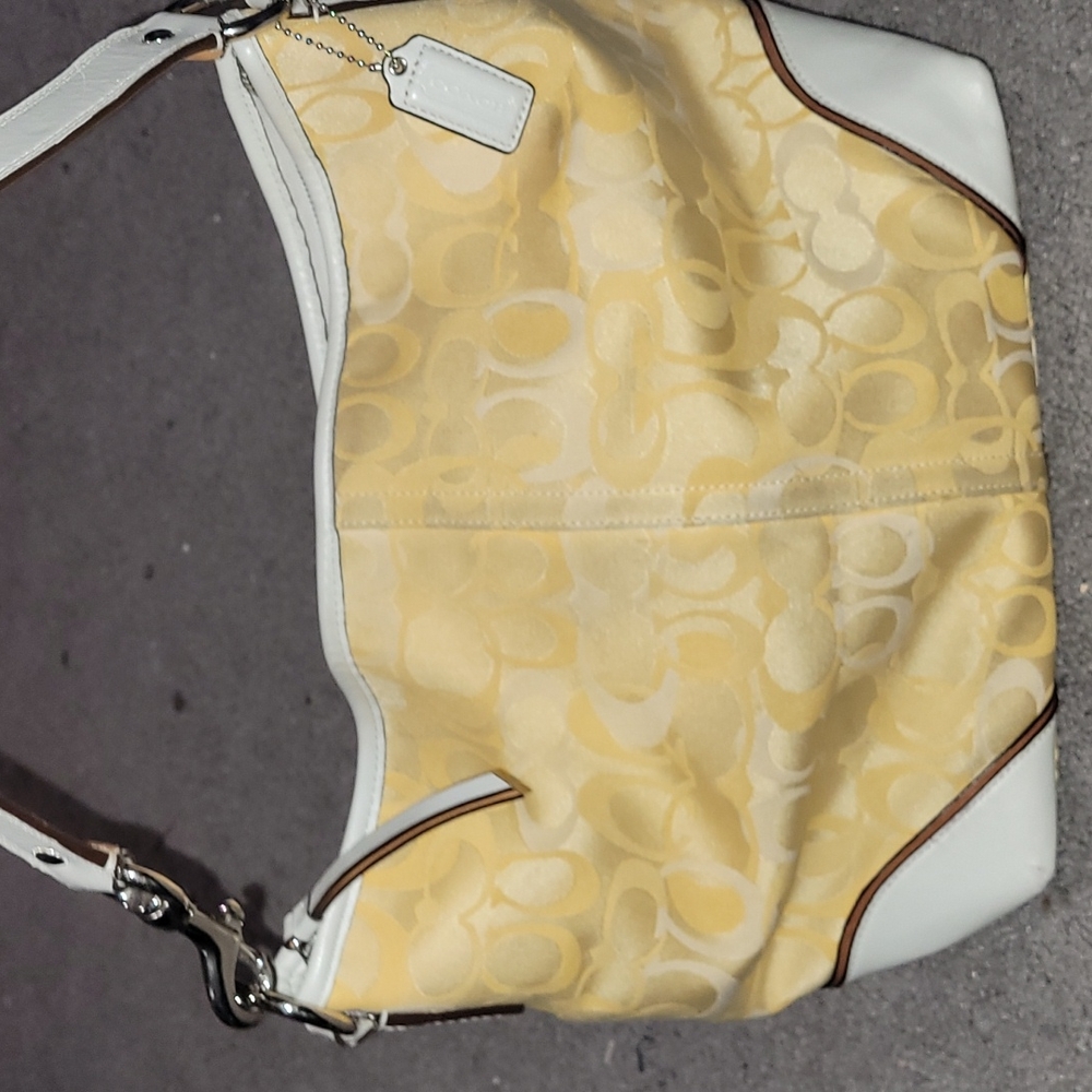 Coach Shoulder Bag